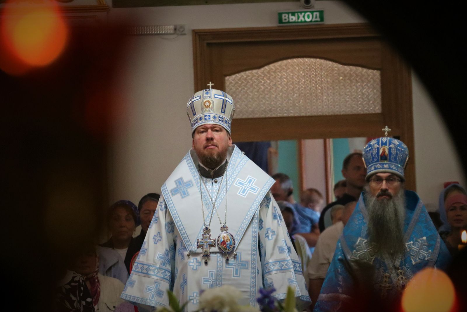 В день престольного праздника глава Приморской митрополии возглавил Божественную литургию в Успенском храме