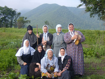 Насельницы обители