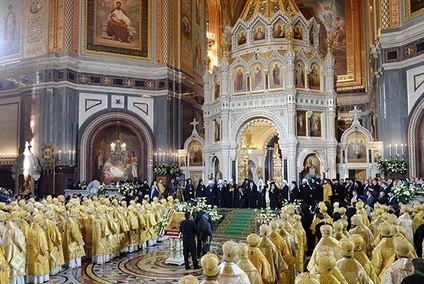 Архиереи Приморской митрополии поздравили Патриарха с 70-летием