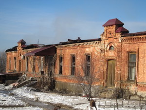 с. Раздольное. Келейный корпус после пожара в монастыре.