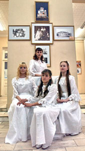 Фото, спектакль «Четыре великие княжны»