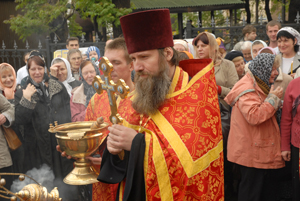 Фото, молебен в Покровском соборе