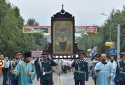 Фото. Уссурийск. Крестный ход с Порт-Артурской иконой Божией Матери