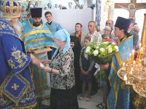 Фото. Владивосток. Праздник Успения Пресвятой Богородицы в Успенском храме.