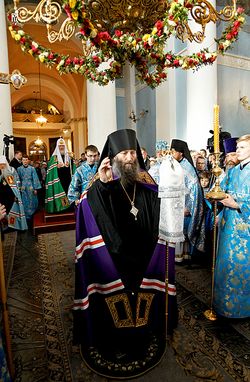 Фото. Москва. хиротония архимандрита Гурия (Федорова) во епископа Арсеньевского и Дальнегорского