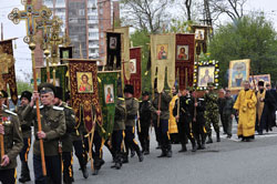 Фото Андрея Кузнецова. Владивосток, крестный ход в защиту детей