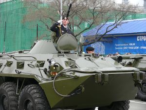 Фото. Владивосток. Празднование Дня Победы в Великой Отечественной войне 1941-1945 гг. Парад войск