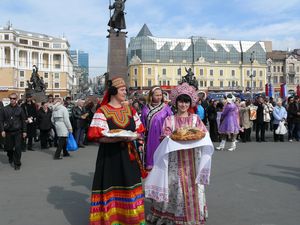 Фото. Владивосток. Праздник «Приморье хлебосольное» и сбор пожертвований на Преображенский кафедральный собор