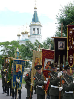 Фото. Уссурийск. Крестный ход с Казанской иконой Божией Матери