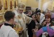 Фото. Владивосток. 19 января 2013 года. Праздник Крещения Господня в Покровском кафедральном соборе