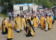 Фото. Владивосток. 8 июля 2012 года. Покровский кафедральный собор. Служение викария Владивостокской епархии епископа Уссурийского Иннокентия в день памяти свв. блгвв. кнн. Петра и Февронии, небесных покровителей супружества