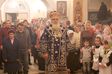 Фото. Владивосток. 4 декабря 2012 года, в день праздника Введения во храм Пресвятой Богородицы, митрополит Владивостокский и Приморский Вениамин совершил Литургию в храме свв. равноапп. Кирилла и Мефодия при Православной гимназии