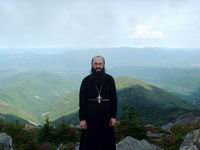 Отец Иннокентий на первой в своей жизни вершине.