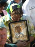 Фото, мощи святителя Николая Чудотворца, молебен возле Покровского храма