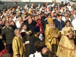 Фото, мощи святителя Николая Чудотворца, молебен возле Покровского храма
