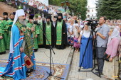 Тысячи верующих в Святогорской лавре почтили память преподобного Иоанна Затворника