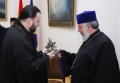 Управляющий приходами Русской Православной Церкви в Армении епископ Владикавказский Леонид встретился с Католикосом всех армян Гарегином II