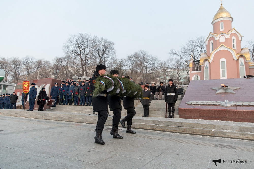 В торжествах следственного комитета принял участие священник