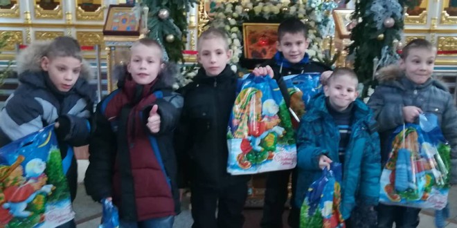Поездка детей в храм