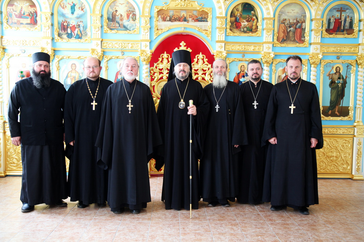 В Находкинском епархиальном управлении прошло совещание.