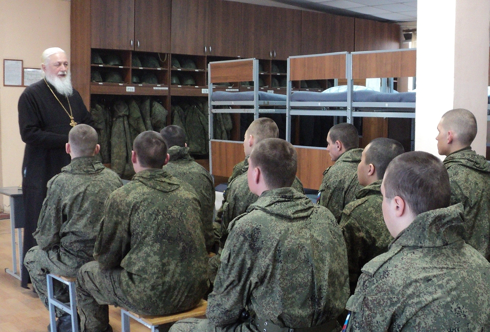 Цикл духовных бесед с военнослужащими зенитно-ракетных войск