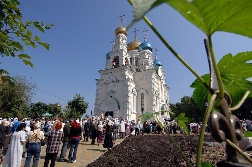 График молебнов на принесения мощей святого апостола Андрея Первозванного в храмах Владивостокской епархии