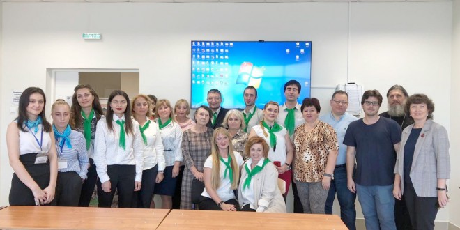 Руководитель социального отдела принял участие в Тихоокеанском медицинском конгрессе
