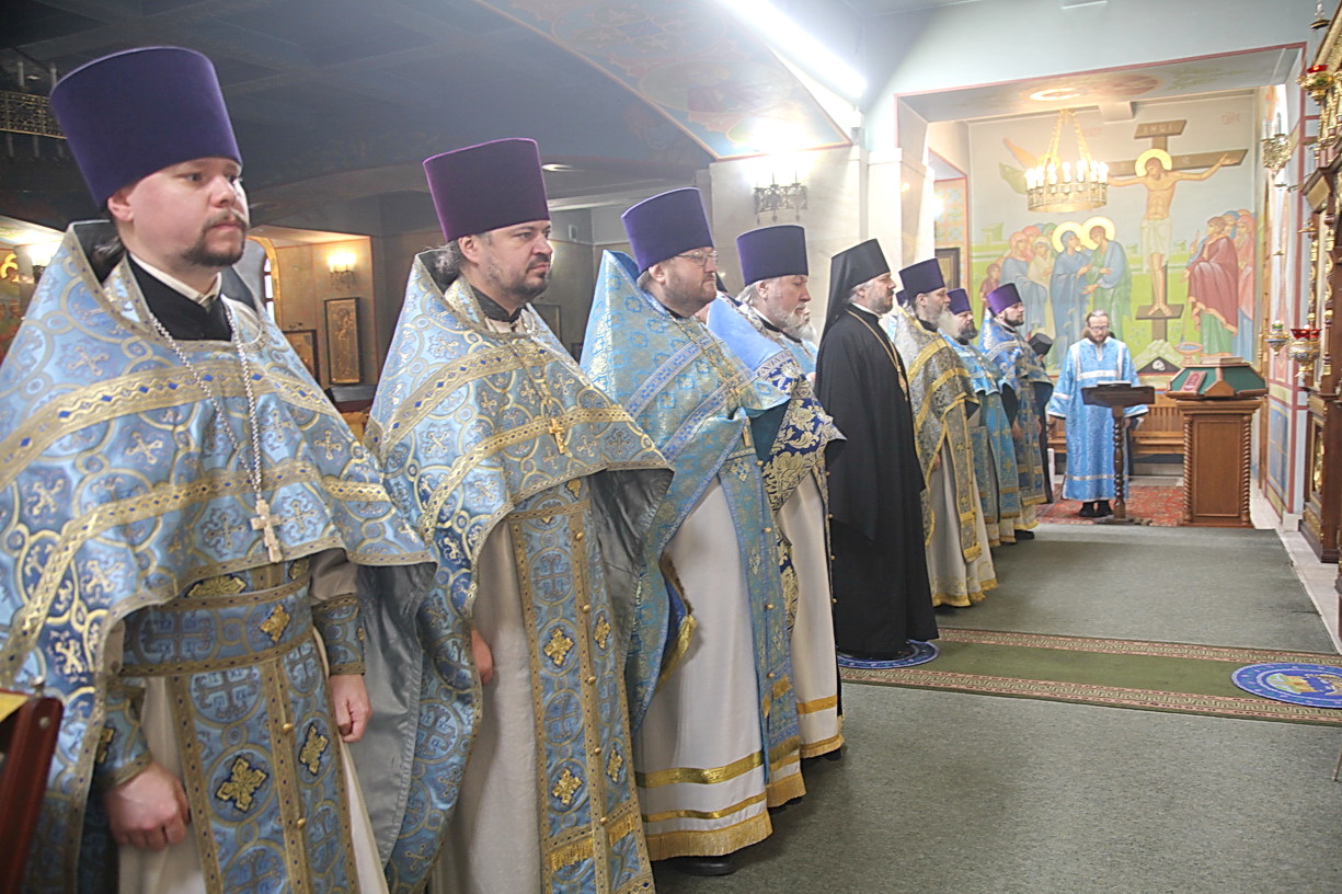17 февраля, в день памяти святого равноапостольного Николая, архиепископа Японского и преподобного Николая, игумена Студийского епископ Находкинский и Преображенский Николай совершил Божественную литургию в Казанском Кафедральном соборе.