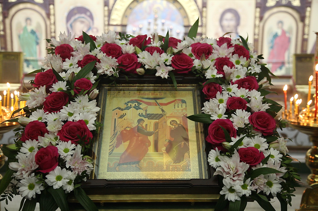 В праздник Благовещения Пресвятой Богородицы, епископ Находкинский и Преображенский Николай совершил Божественную литургию святителя Иоанна Златоуста в Кафедральном Казанском соборе г. Находки.