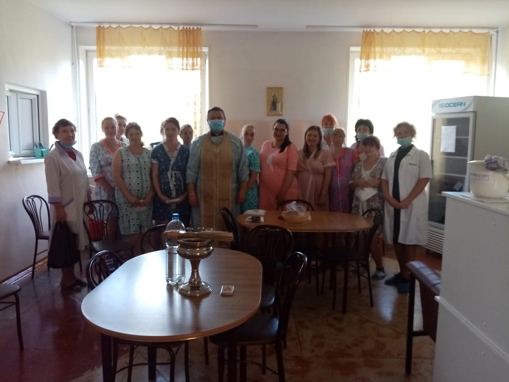 Молебен "Помощница в родах" прошёл в родильном доме г. Находки.