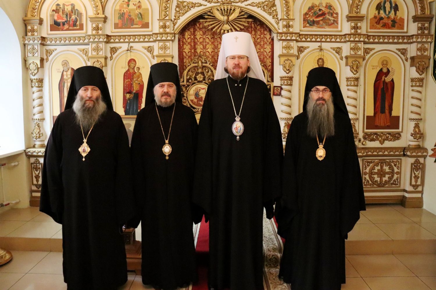 Митрополит Владимир возглавил очередное заседание Архиерейского совета Приморской митрополии