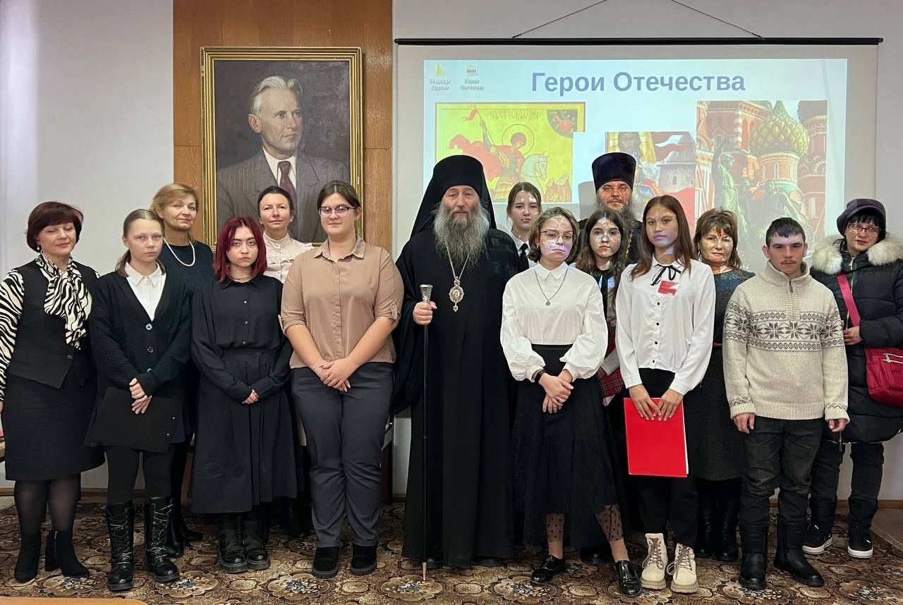 Среди победителей конкурса «Герои Отечества» – наши школьницы
