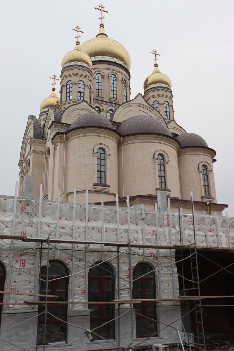 Под председательством митрополита Владимира состоялось совещание, посвященное строительству Спасо-Преображенского собора