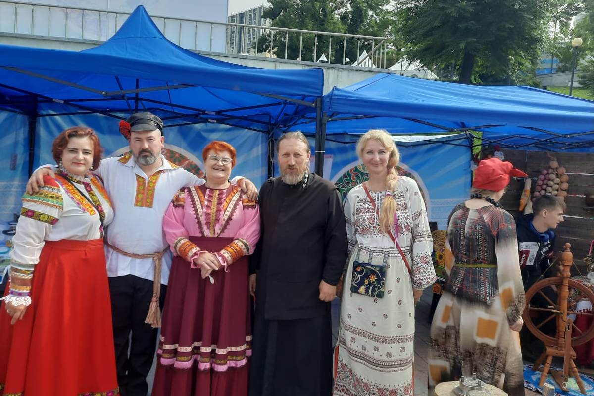 Руководитель епархиального сектора поддержки семьи принял участие в фестивале «Меридианы дружбы»