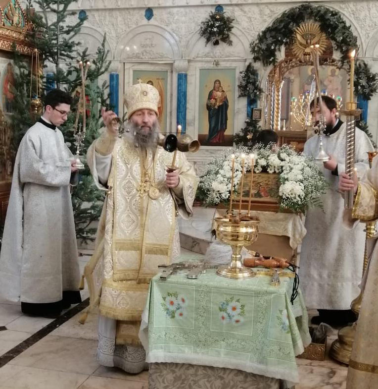 Архиерейское богослужение в Крещенский сочельник (+ Фото + Видео)