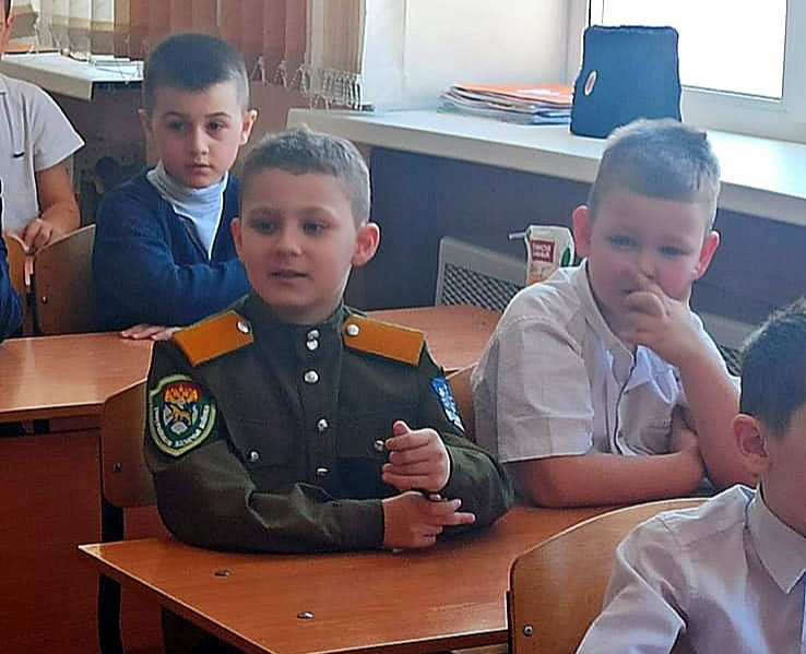 Иерей Димитрий Овчинников провел занятие для учащихся казачьих классов о внутренних качествах ребенка (+ Фото)