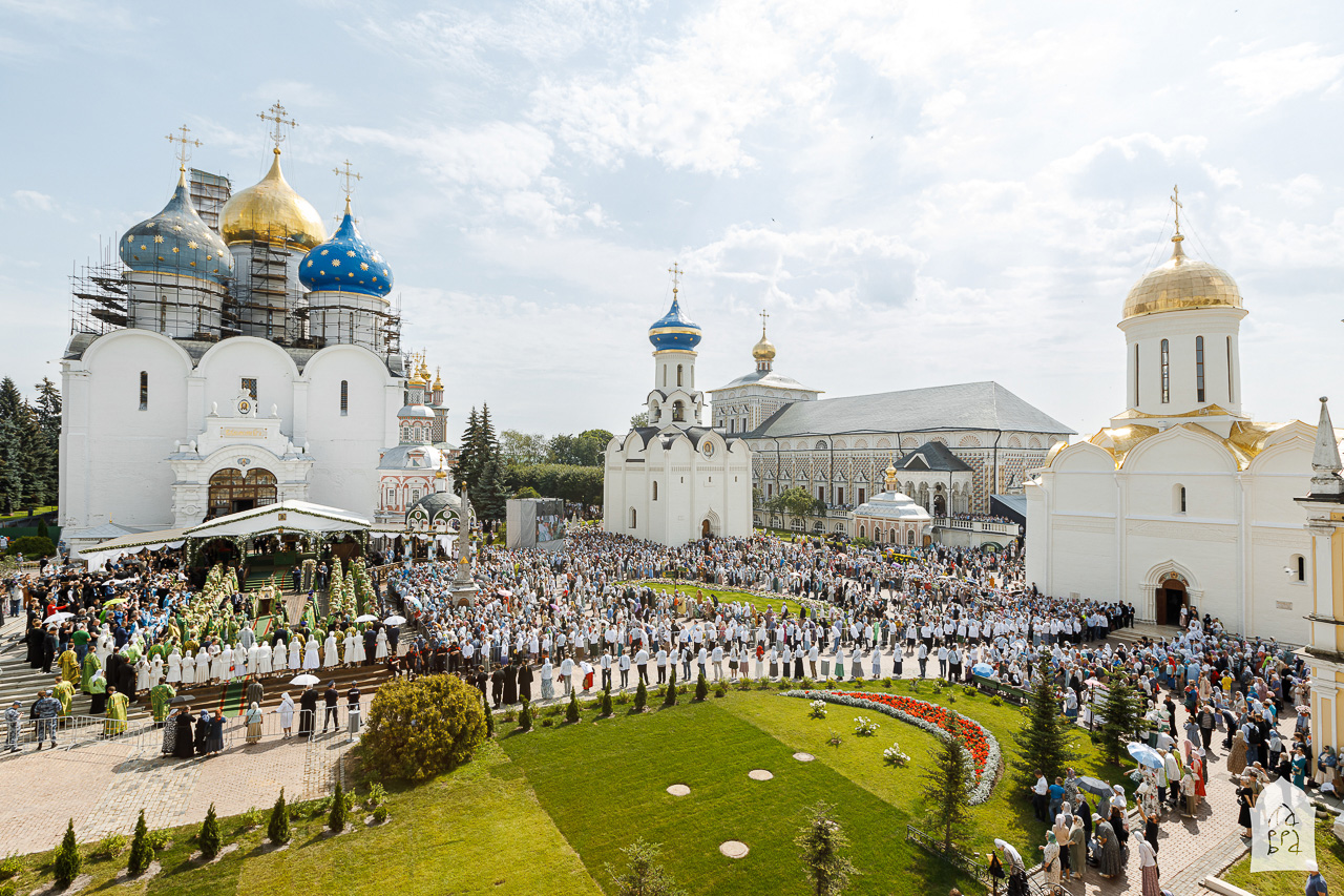 Епископ Арсеньевский и Дальнегорский Гурий сослужил Святейшему Патриарху Кириллу за Литургией в Троице-Сергиевой Лавре (+ Фото)