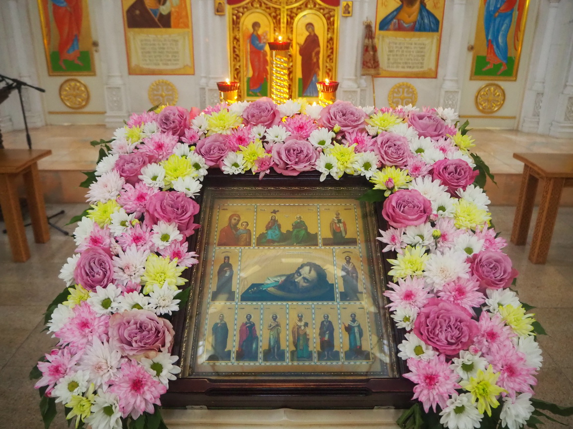В день памяти Усекновения главы Пророка, Предтечи и Крестителя Спасова Иоанна епископ Находкинский и Преображенский Николай совершил Божественную литургию в Казанском Кафедральном соборе г. Находки.