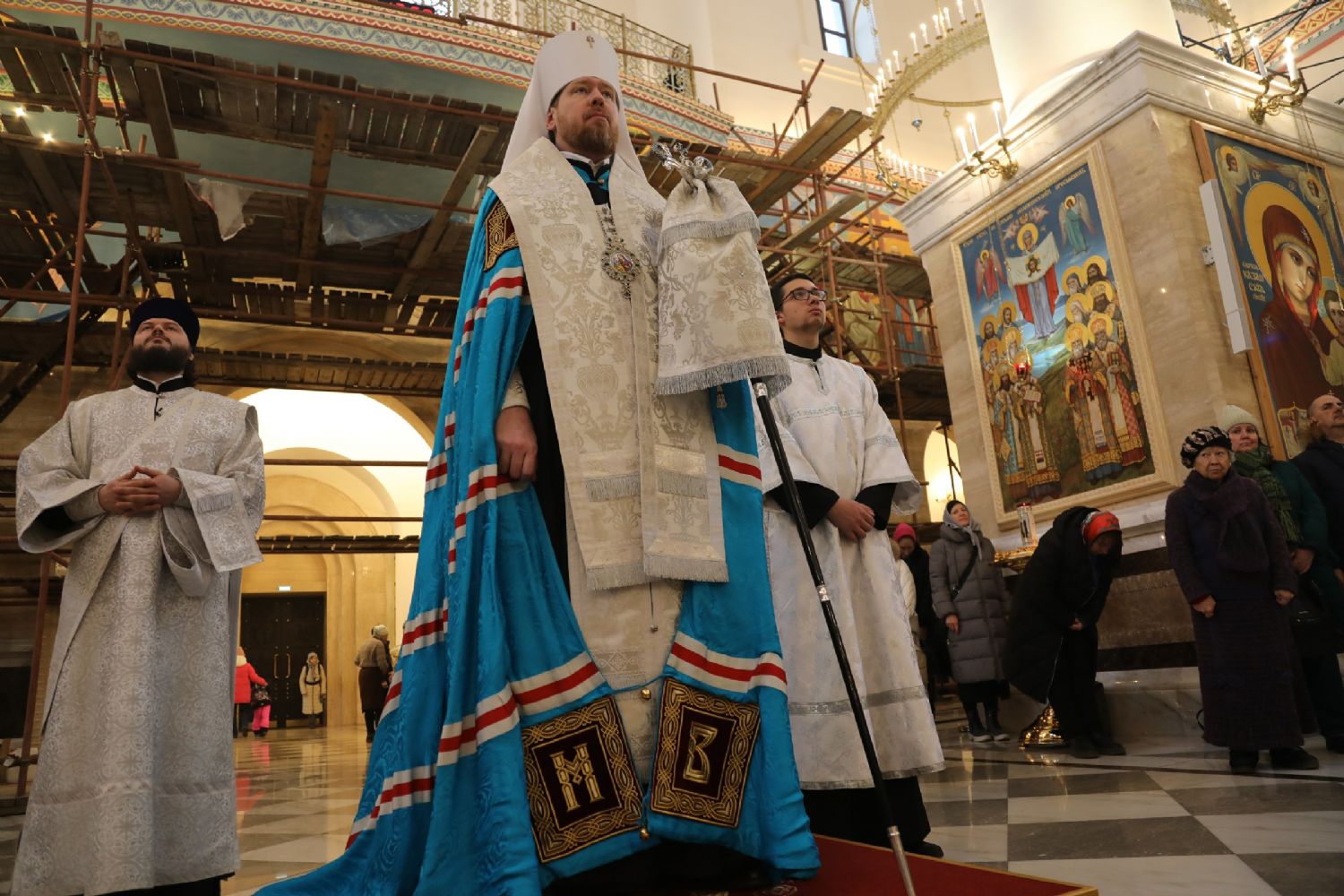 В канун праздника Крещения Господня глава Приморской митрополии совершил всенощное бдение