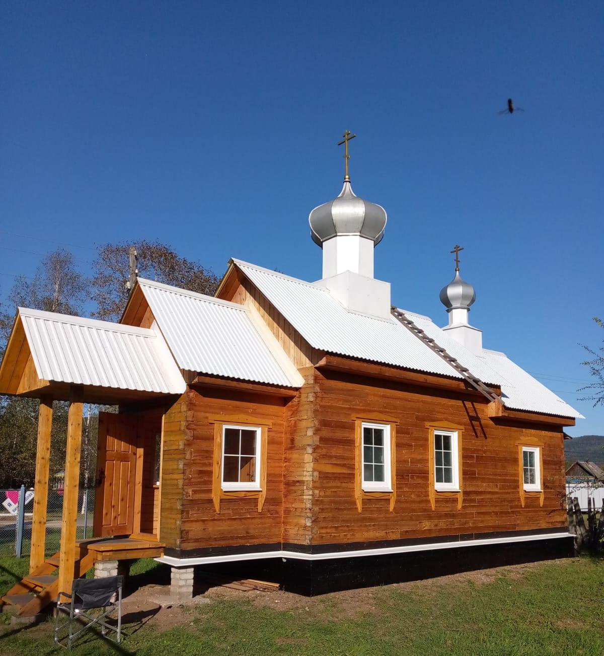 Продолжается строительство храма Преображения Господня в селе Виноградовка (+ Фото)