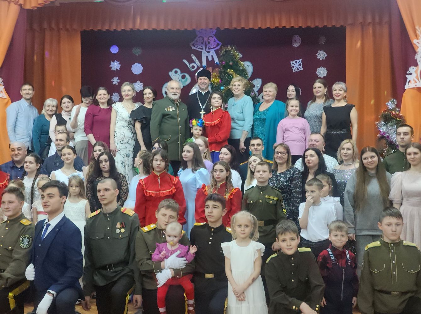 Рождественские традиции и торжества в храме Рождества Христова