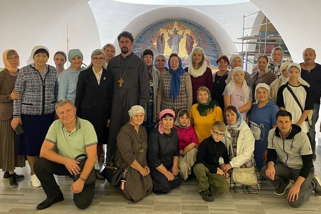 Паломники из Арсеньева побывали в Спасо-Преображенском соборе