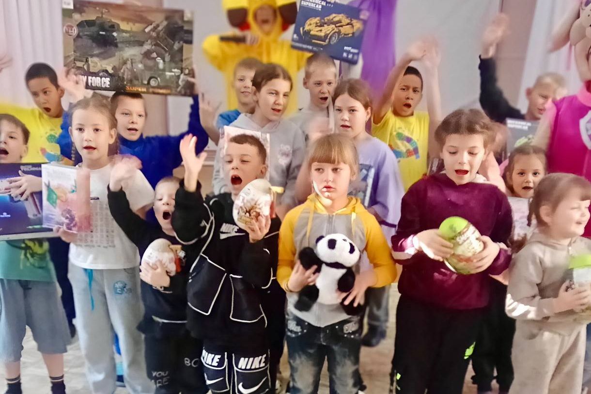 Прихожане уссурийских храмов посетили Центр содействия семейному устройству