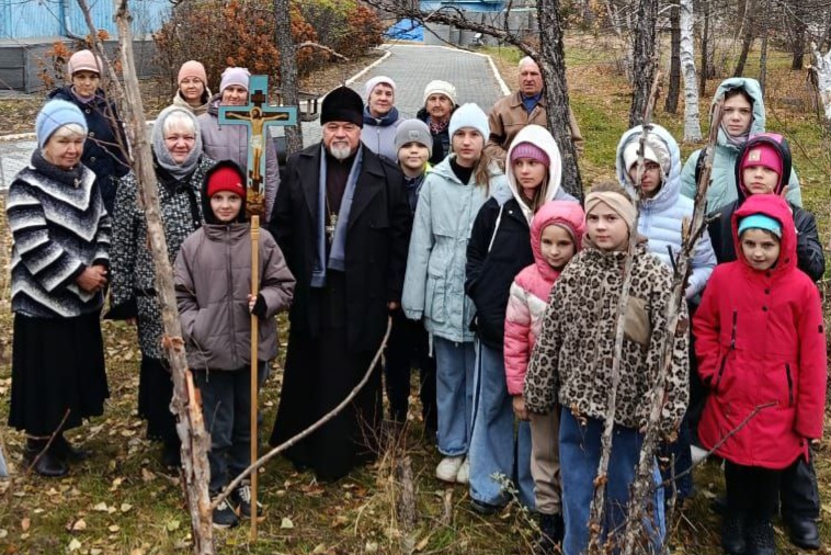 В память сщмч. Андрея Зимина: протоиерей Владимир Капитанюк возглавил паломничество в с. Черниговка