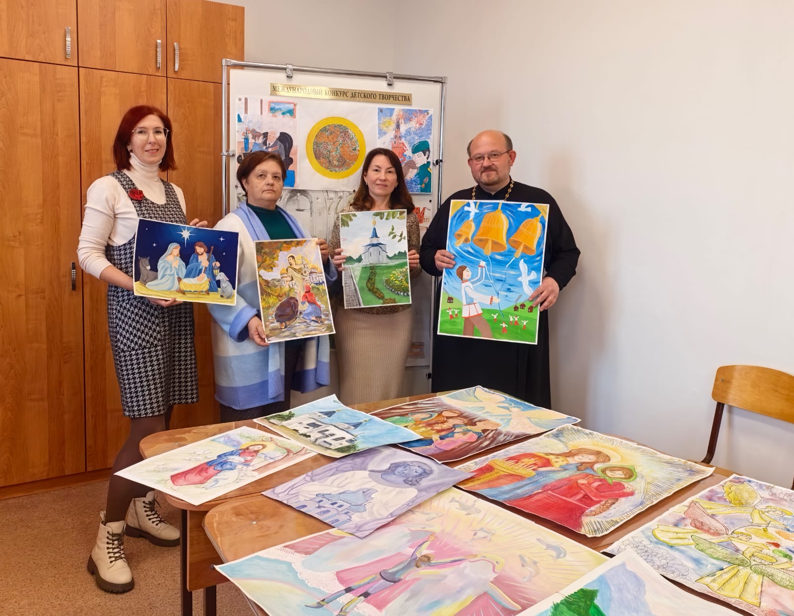 В Духовно-просветительском центре Находкинской Епархии подвели итоги регионального этапа международного конкурса «Красота Божьего мира».