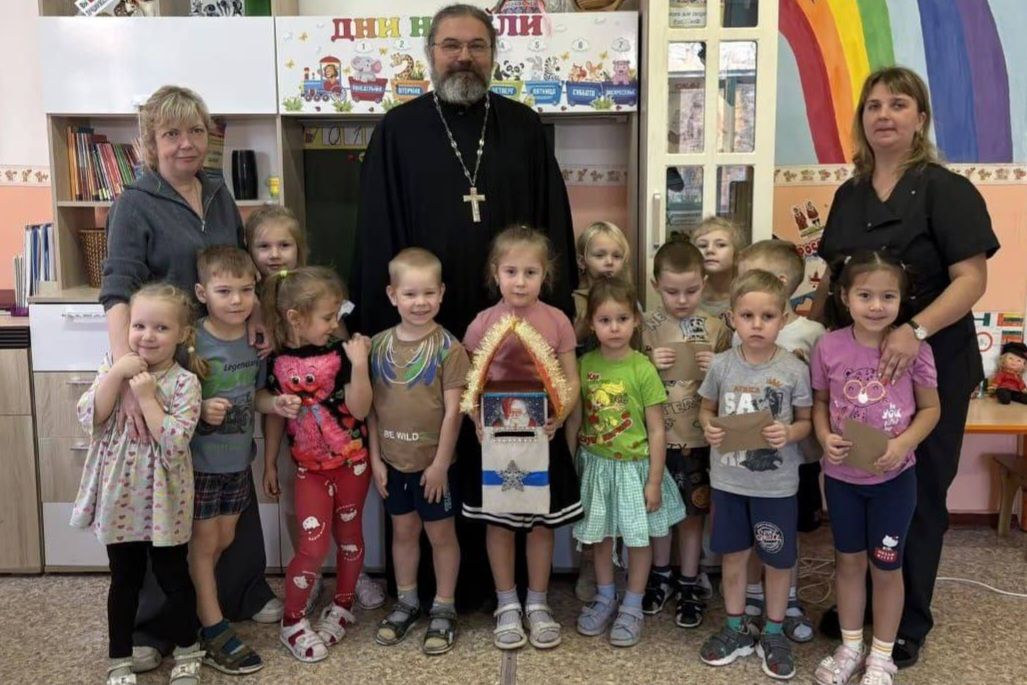 Иерей Илия Точуков провел киноурок для дошкольников