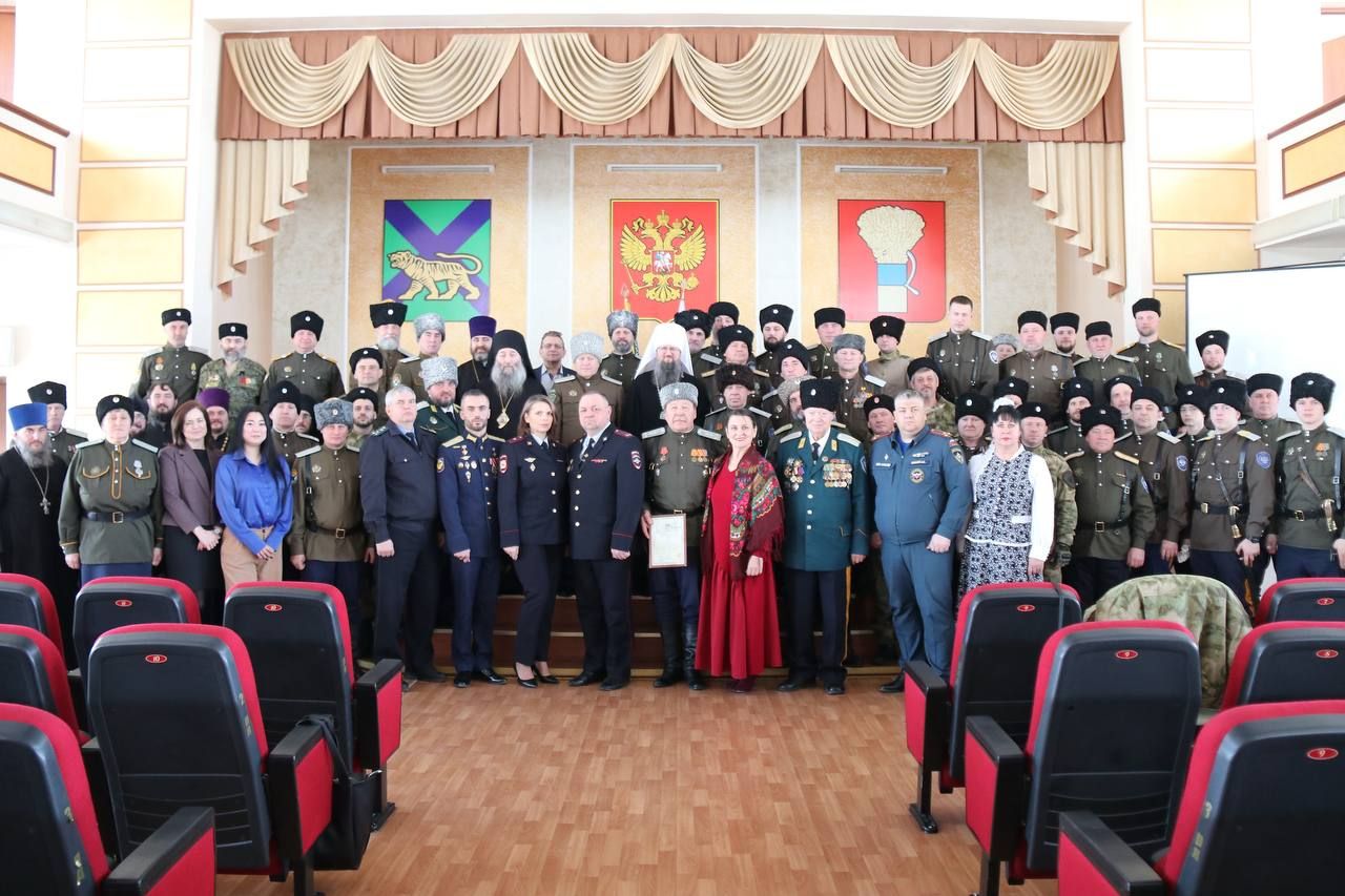 В Уссурийске состоялся Большой круг Приморского казачьего общества