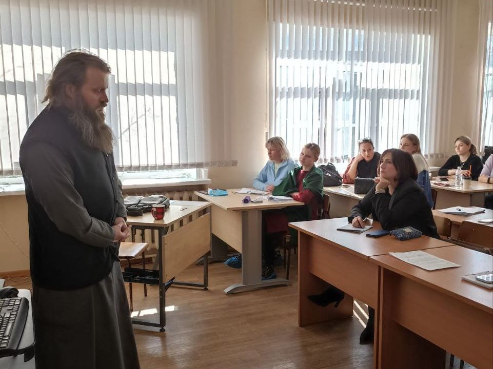 Курсы «Основы православной культуры» для учителей Приморья