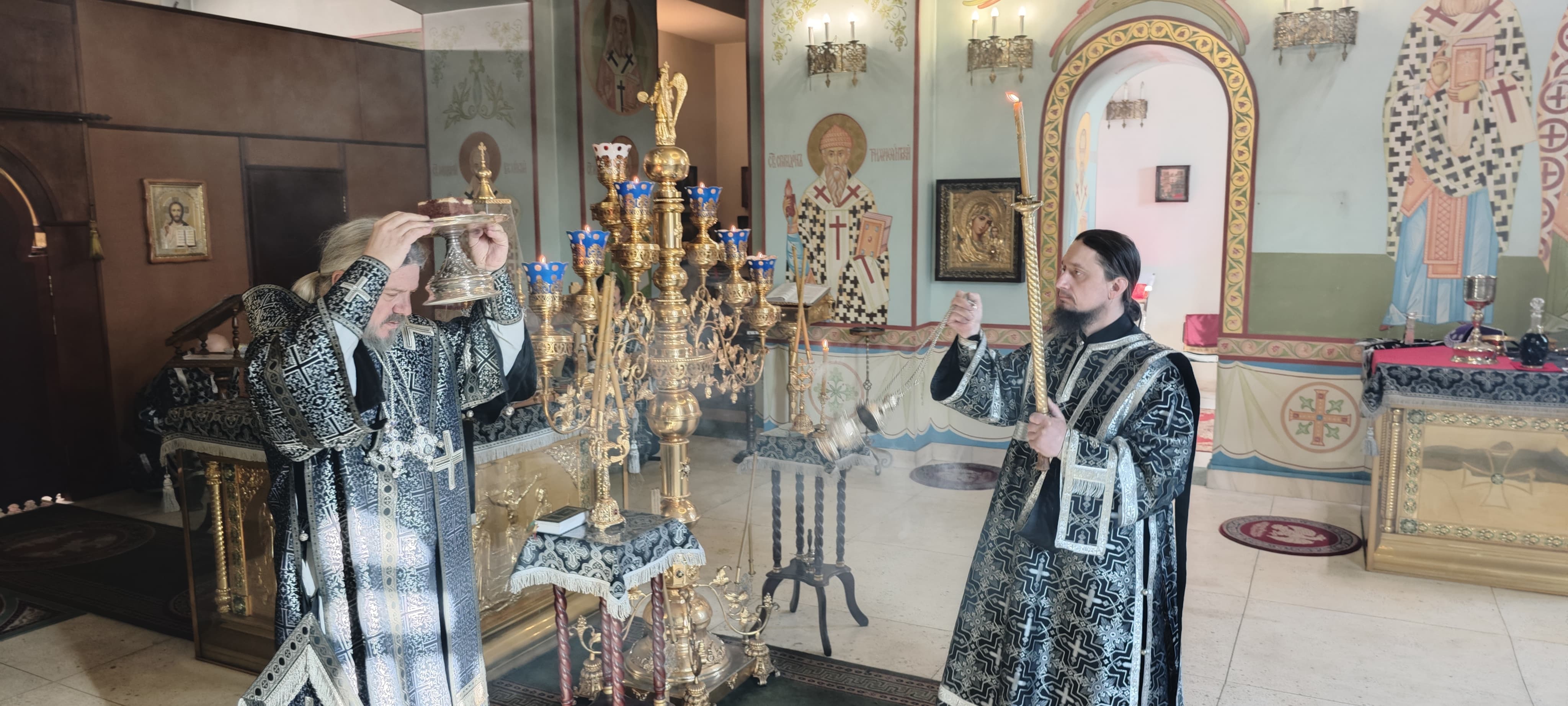Епископ Николай возглавил Литургию Преждеосвященных Даров в Казанском соборе г.Находки