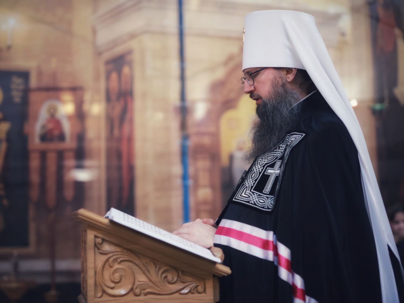 Глава приморской митрополии возглавил утреню четверга с чтением великого канона Андрея Критского